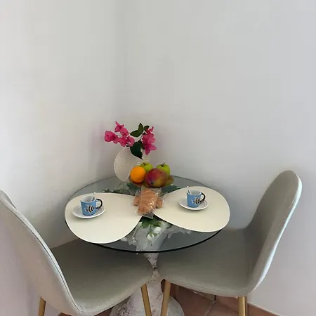 Guest house Le Petite Porto Pozzo