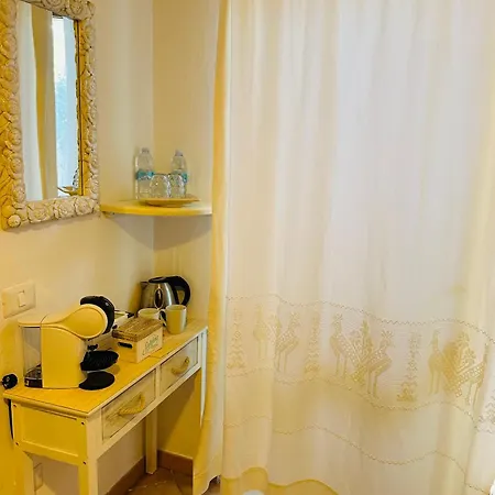 Le Petite Gæstehus Porto Pozzo