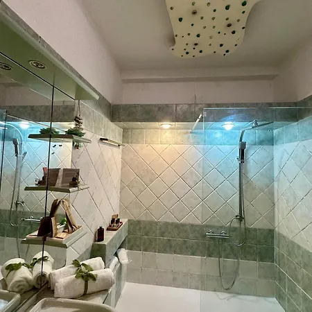 Πανσιόν Le Petite 3*